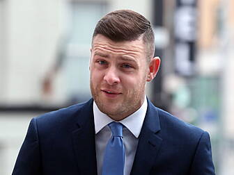 Judge orders arrest of former...